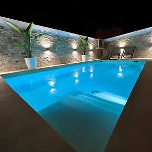 https://luxury-house-atlantico-private-heated-pool.tenerifehoteles.net